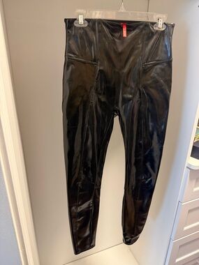 SPANX Black Shiny Faux Leather Leggings
